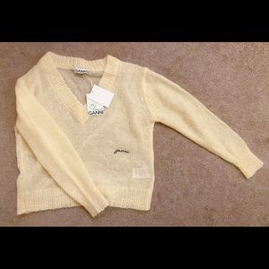 OVERSIZED MOHAIR V-NECK PULLOVER